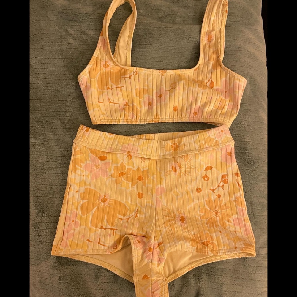Billabong surf suit